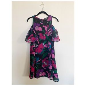 AX Paris Cold Shoulder Swing Dress in Floral Print | Size 8